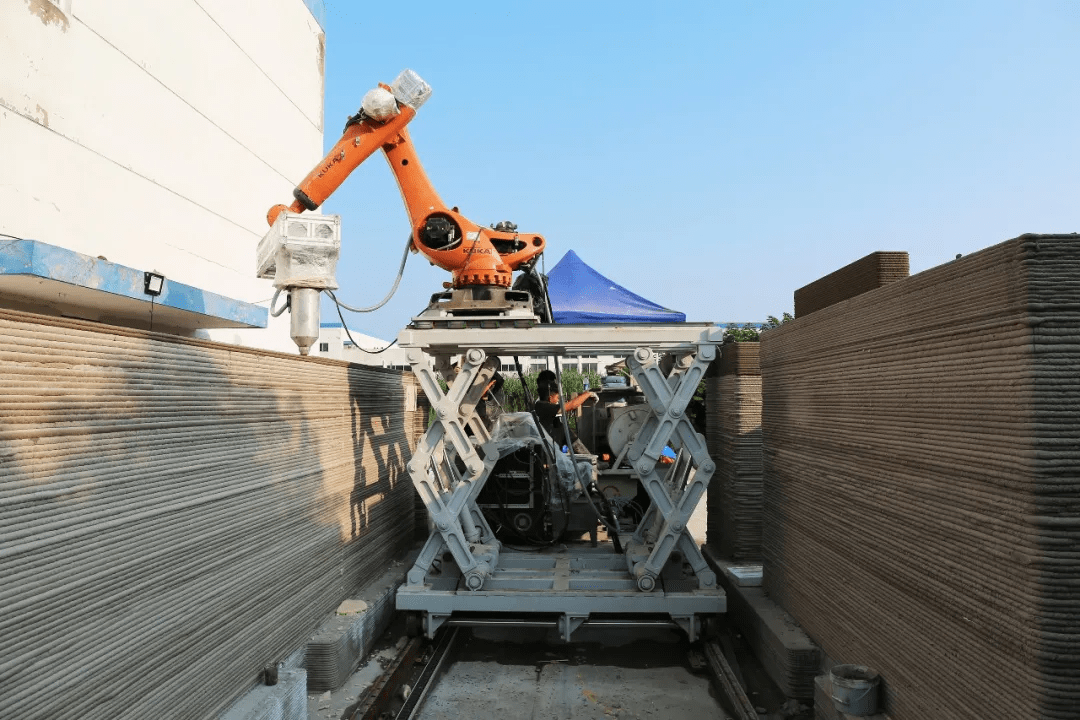 徐衛(wèi)國教授團隊 3D打印機器人革新混凝土泵送，為低收入群體建造未來住宅